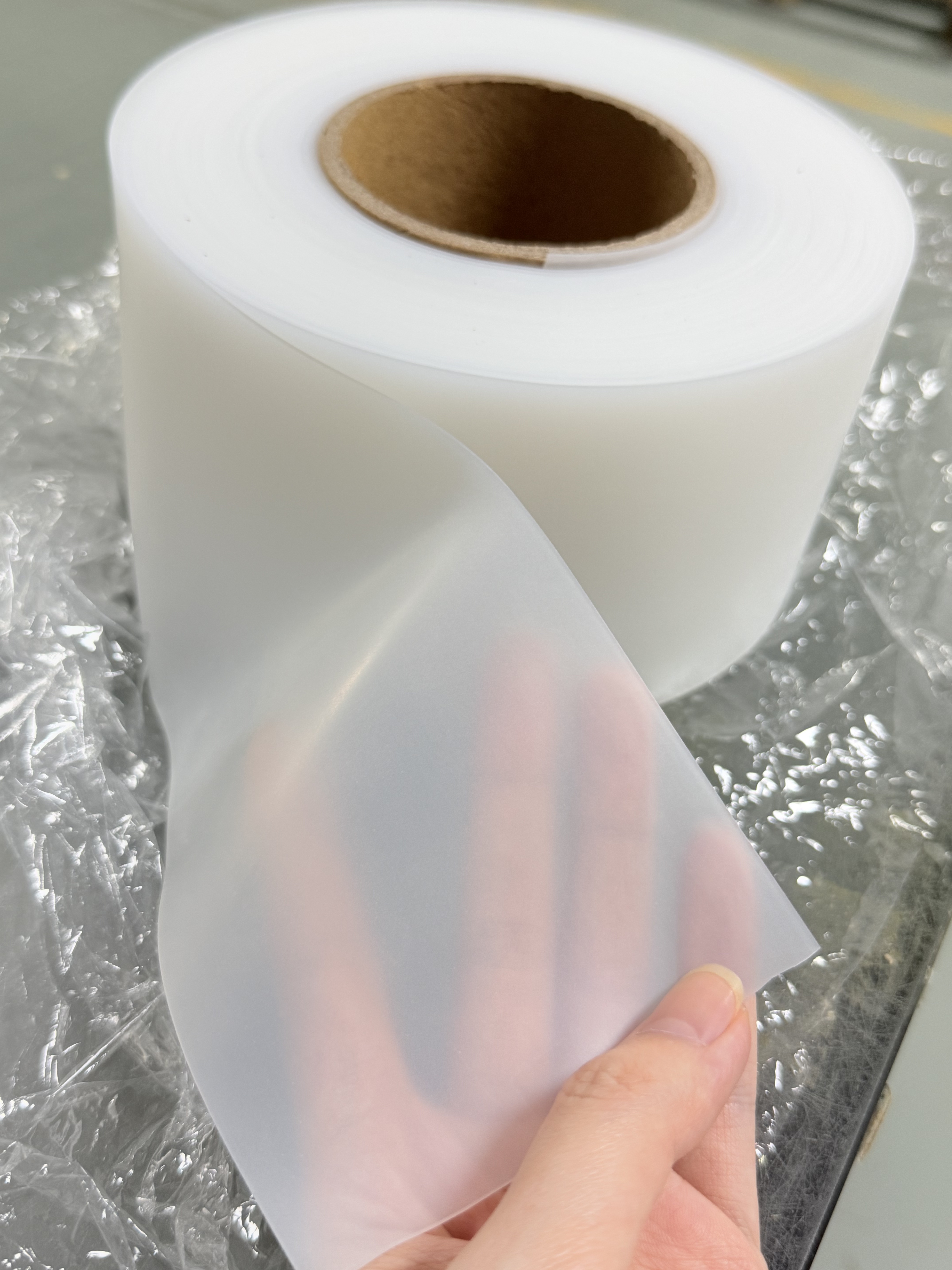 Food Grade Transparent Silicone Mat for Tableware Protection - Anti-Slip, Tear Resistant, RoHS Certified